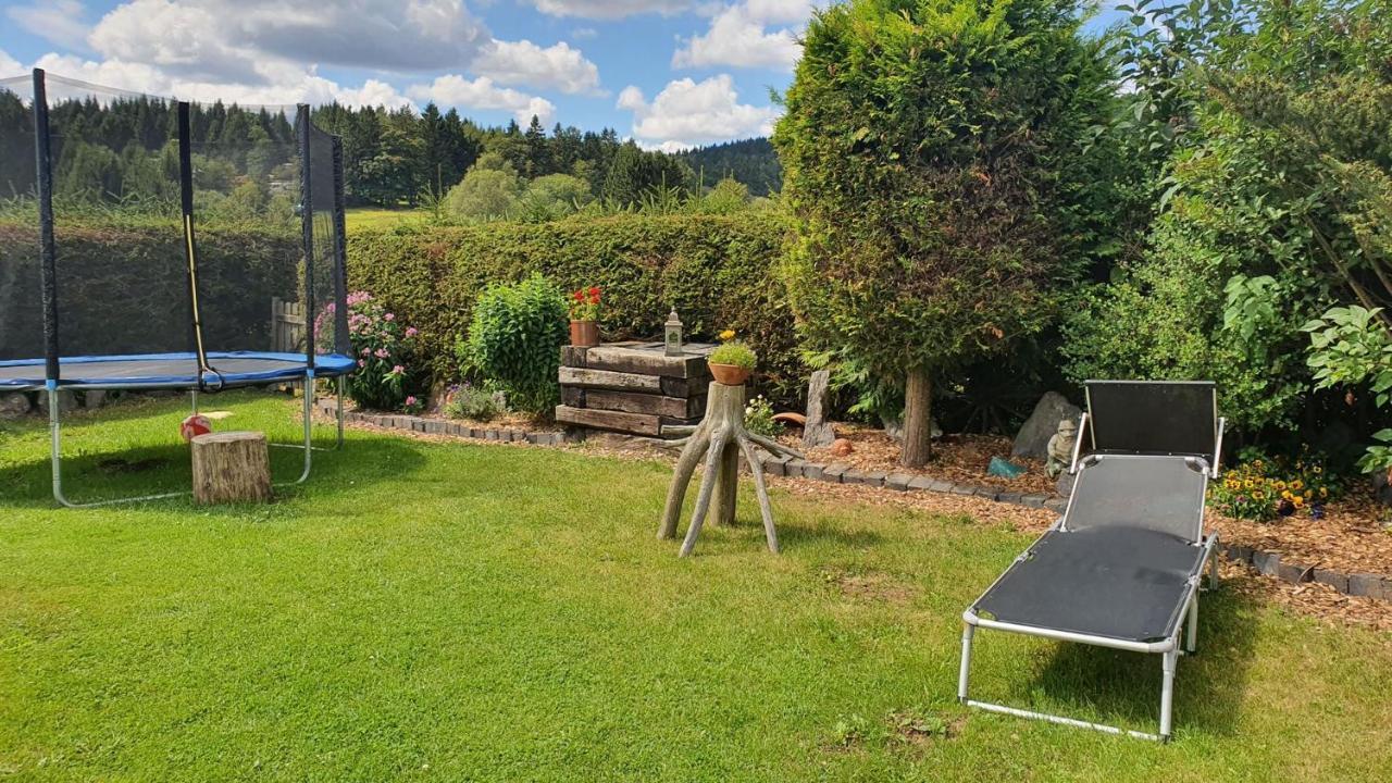 Monis Gemuetliche Ferienwohnungen Suhl Esterno foto
