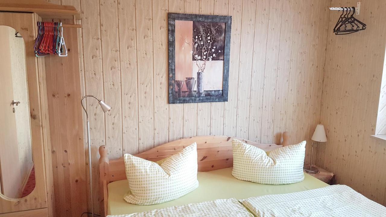 Monis Gemuetliche Ferienwohnungen Suhl Esterno foto