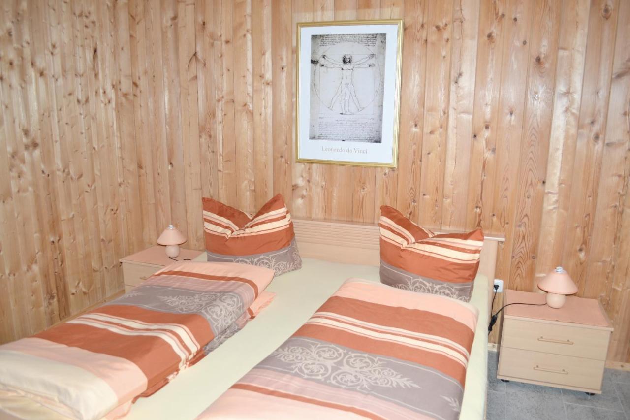 Monis Gemuetliche Ferienwohnungen Suhl Esterno foto